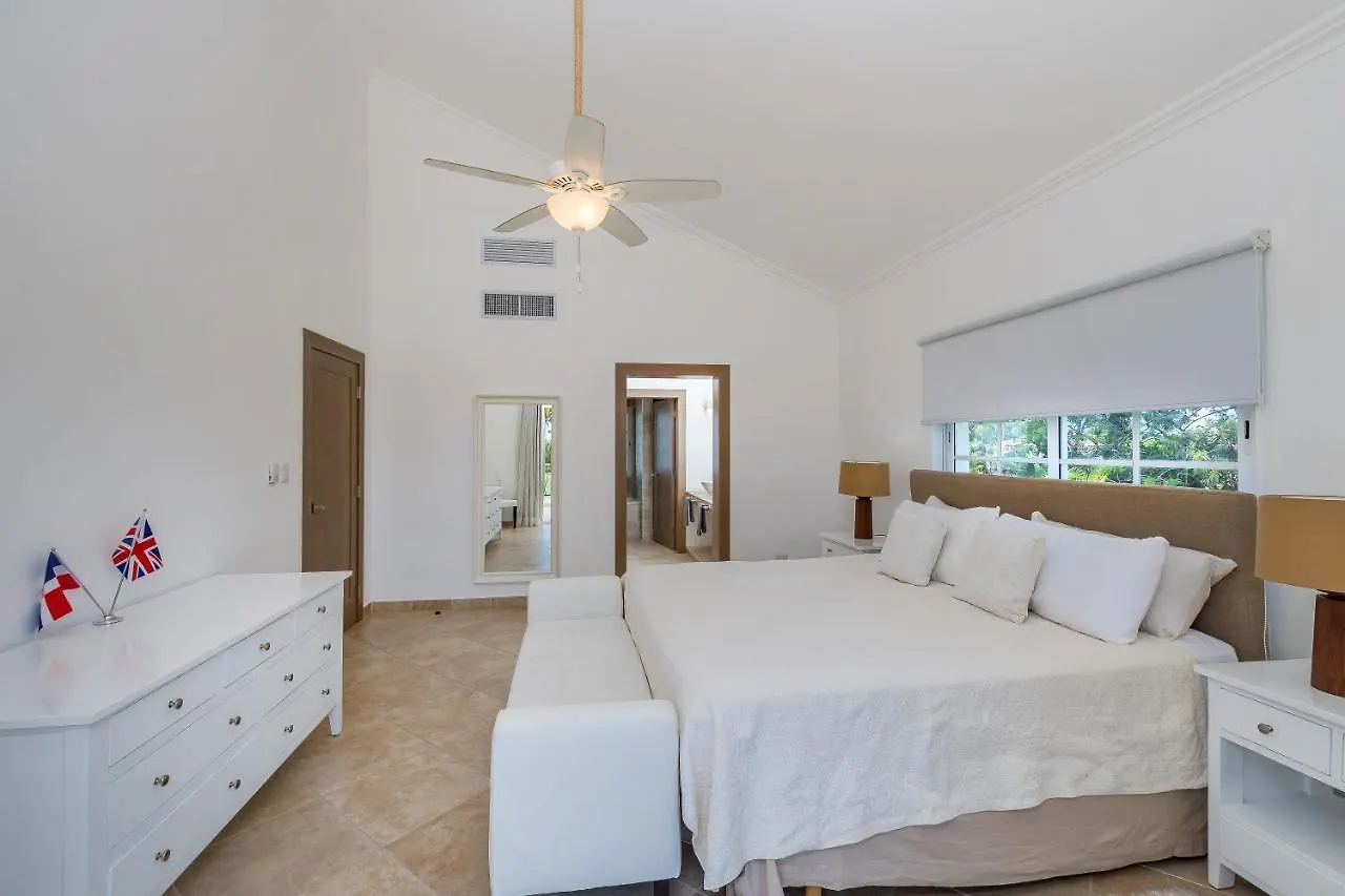 Luxury & Modern Villa With Pool At Cocotal Golf & Country Club Πούντα Κάνα