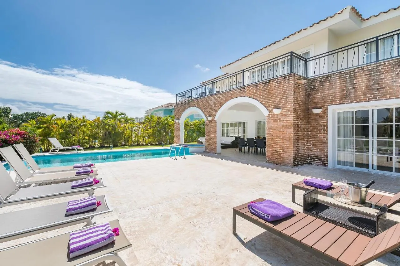 Luxury & Modern Villa With Pool At Cocotal Golf & Country Club Punta Cana