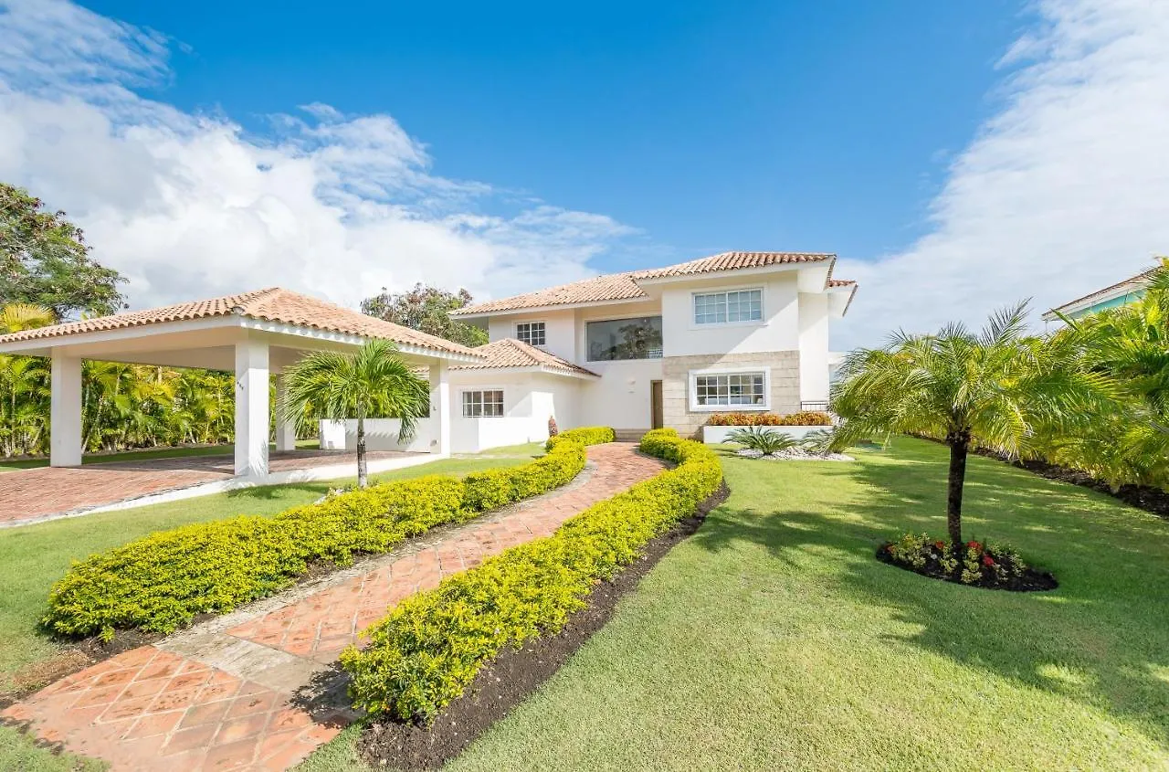 Luxury & Modern Villa With Pool At Cocotal Golf & Country Club Punta Cana République dominicaine