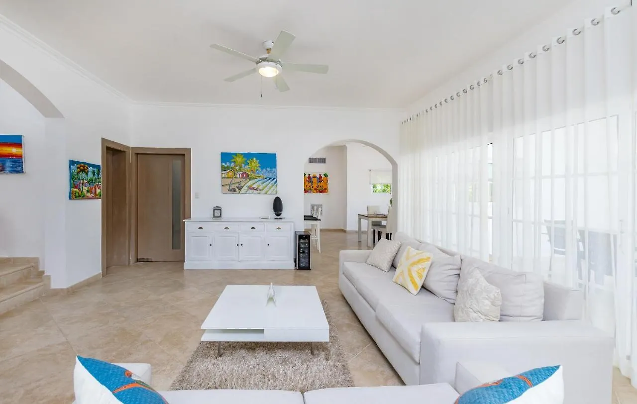 Luxury & Modern Villa With Pool At Cocotal Golf & Country Club Punta Cana